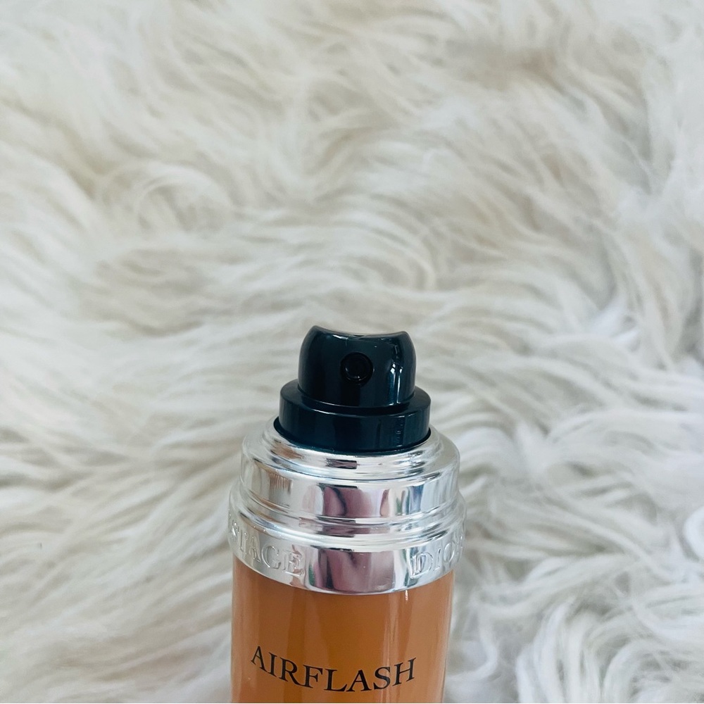 Dior Airflash Foundation *DISCONTINUED* “5W” - Picture 6 of 7